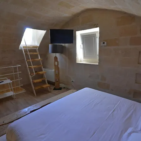 Comera Pensionat Matera