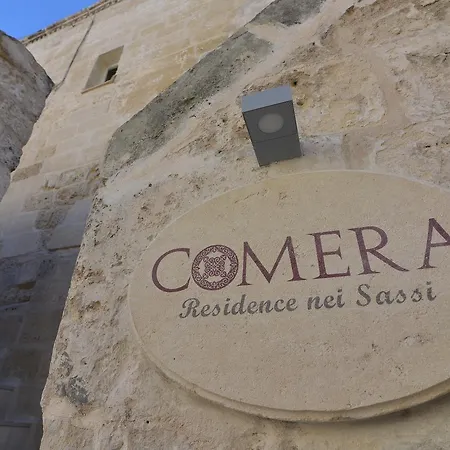 Comera